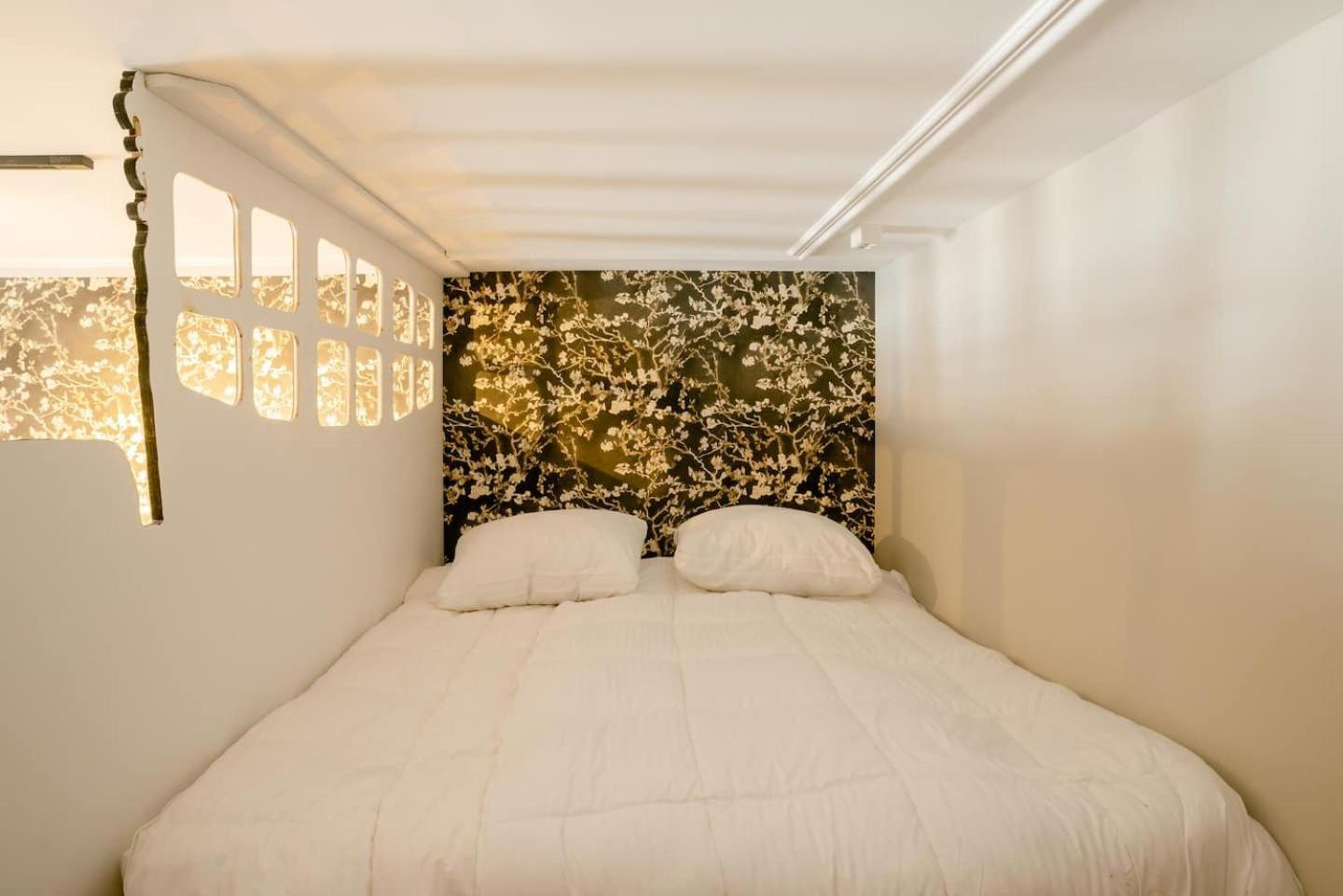 Child Favorite Coach House City Villa Tilburg Bagian luar foto