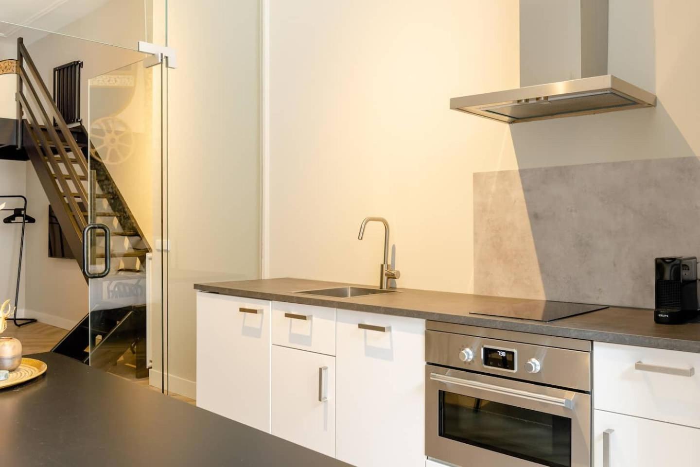 Child Favorite Coach House City Villa Tilburg Bagian luar foto