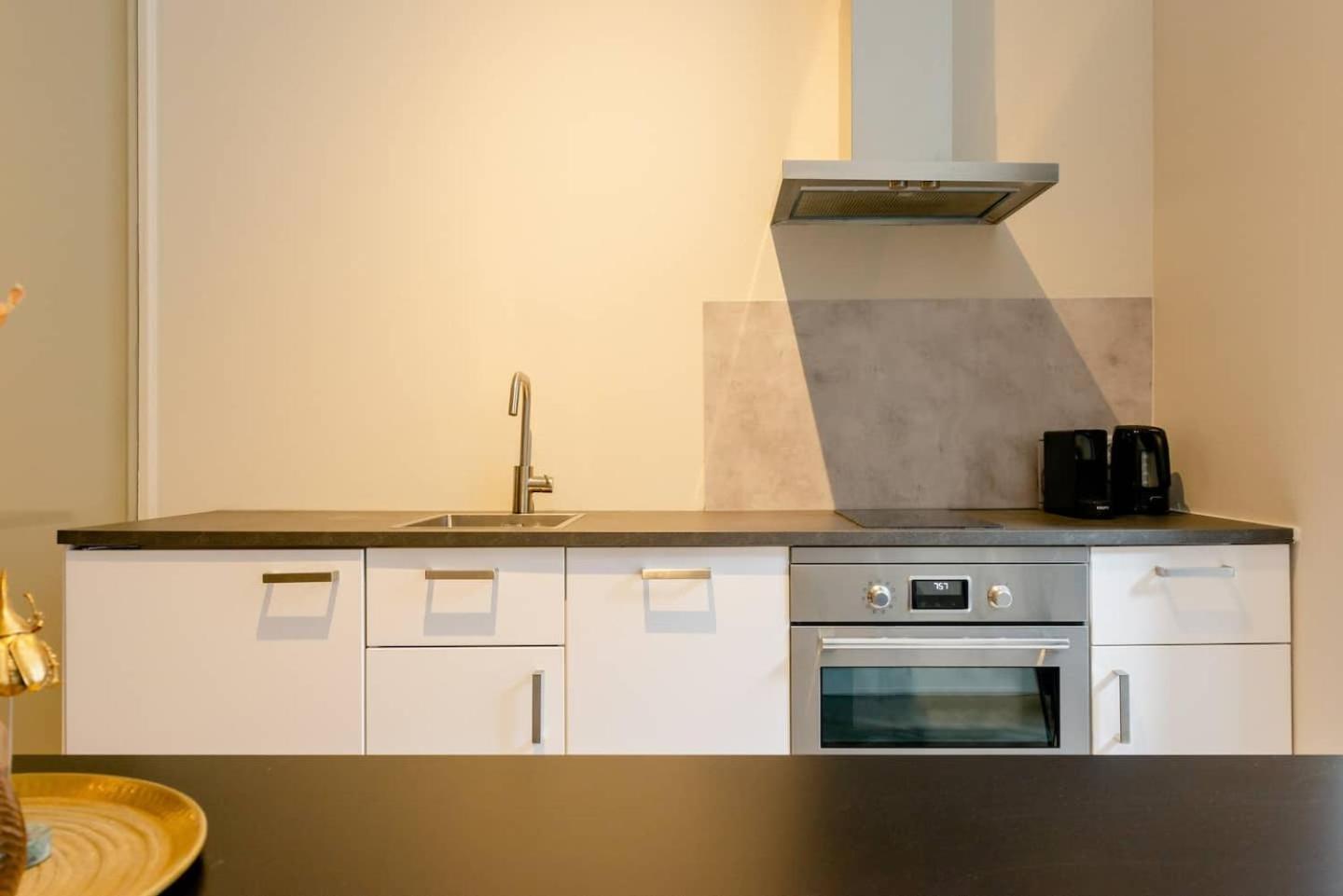 Child Favorite Coach House City Villa Tilburg Bagian luar foto